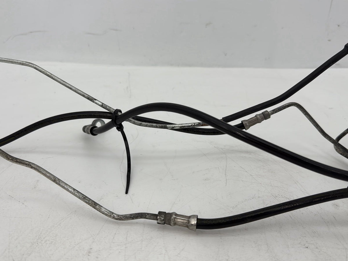 08 Harley Touring FLHTCU Electra Glide Ultra OEM Front Brake Hose Line Pipe ABS