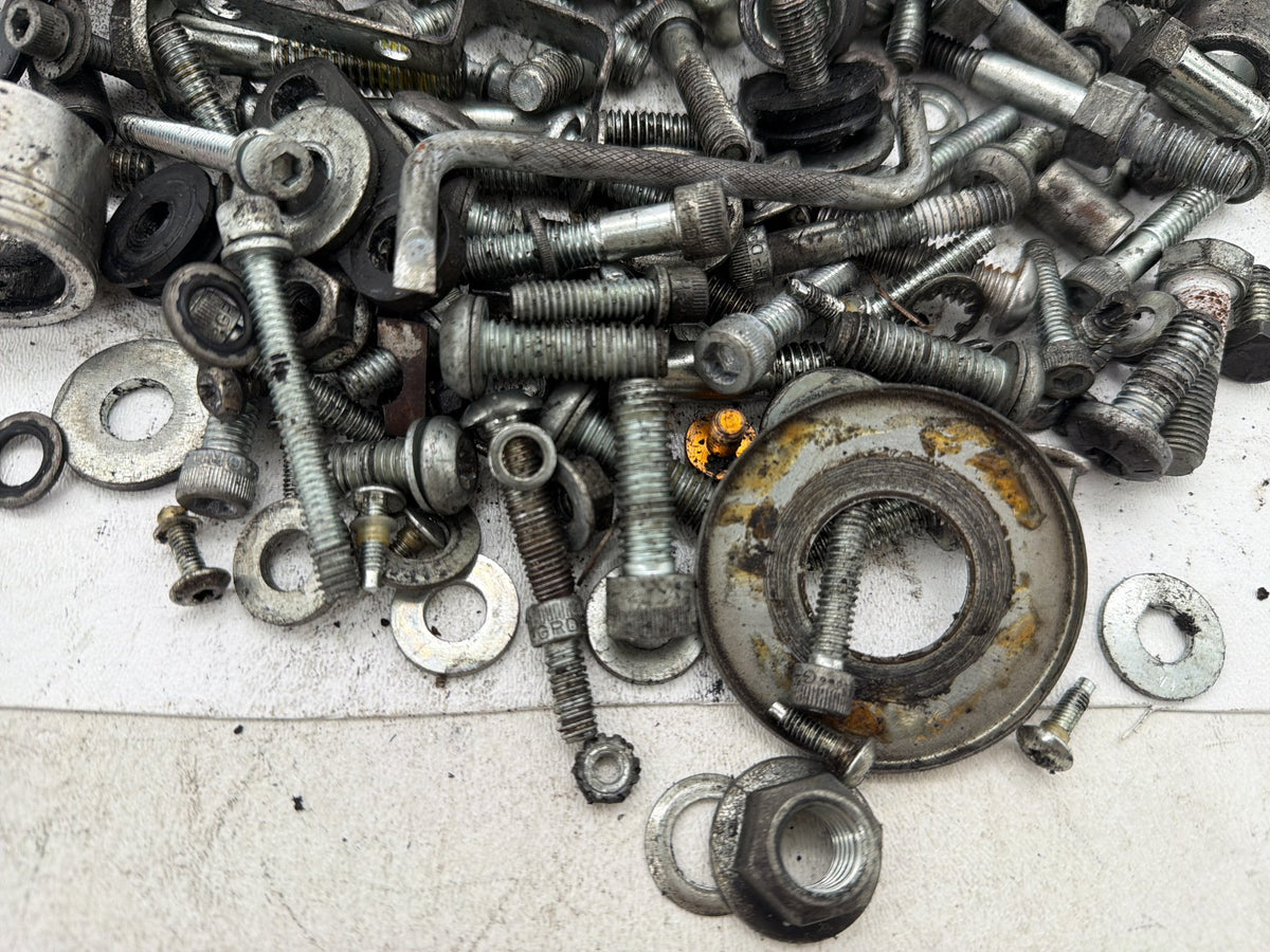 2004 Harley Heritage Softail Classic FLSTCI OEM Hardware Bolts Nuts & Brackets