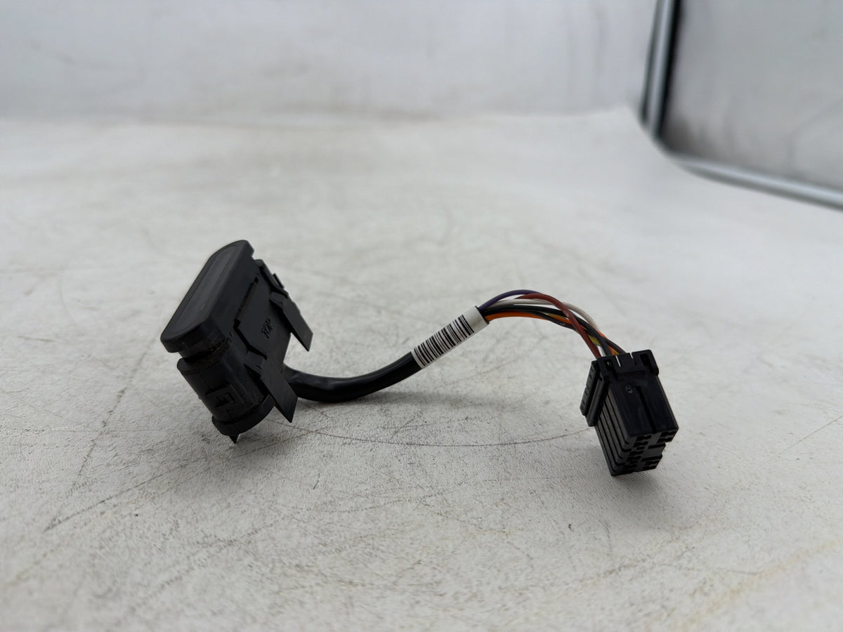 2013 Harley Electra Glide Touring FLHTCU OEM Dash Indicator Lamp Wire Plug In