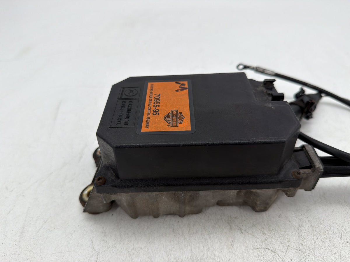 1996 Harley Electra Glide Touring Ultra OEM Cruise Control Actuator Servo Motor