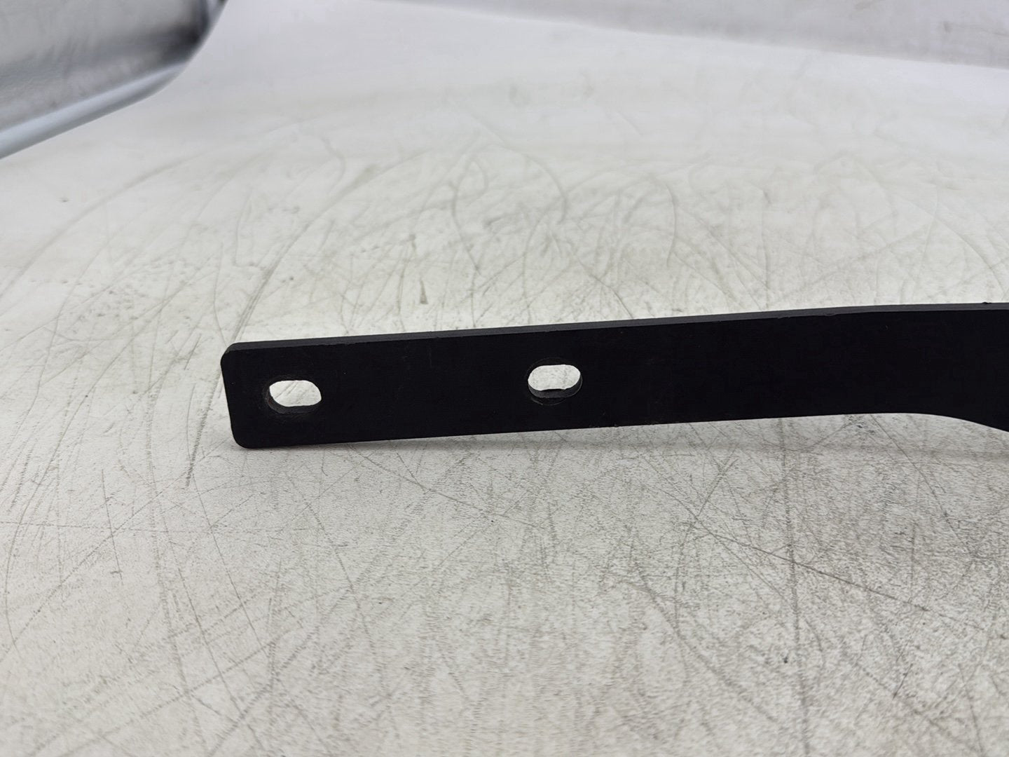 2004 Harley Dyna Super Glide FXDI OEM Exhaust System Support Bracket Holder