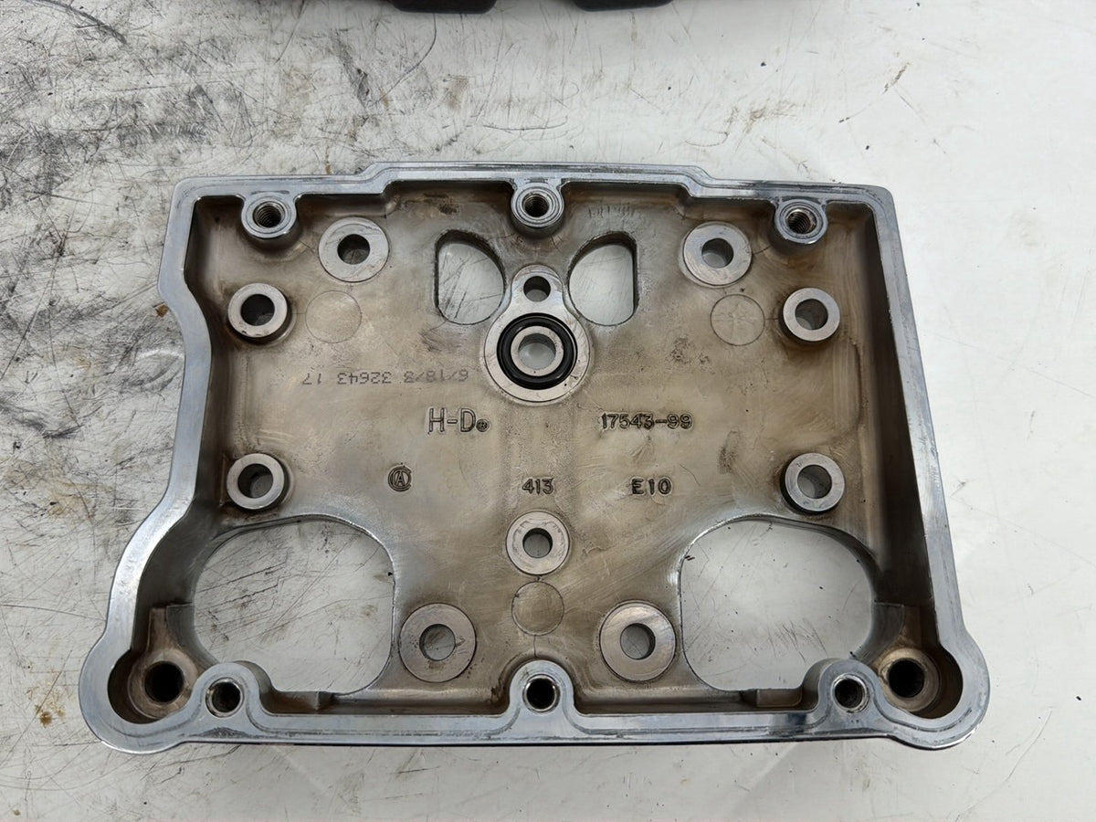 2008 Harley Touring Electra Glide Ultra OEM Twin Cam Top Rocker Cover 17571-99