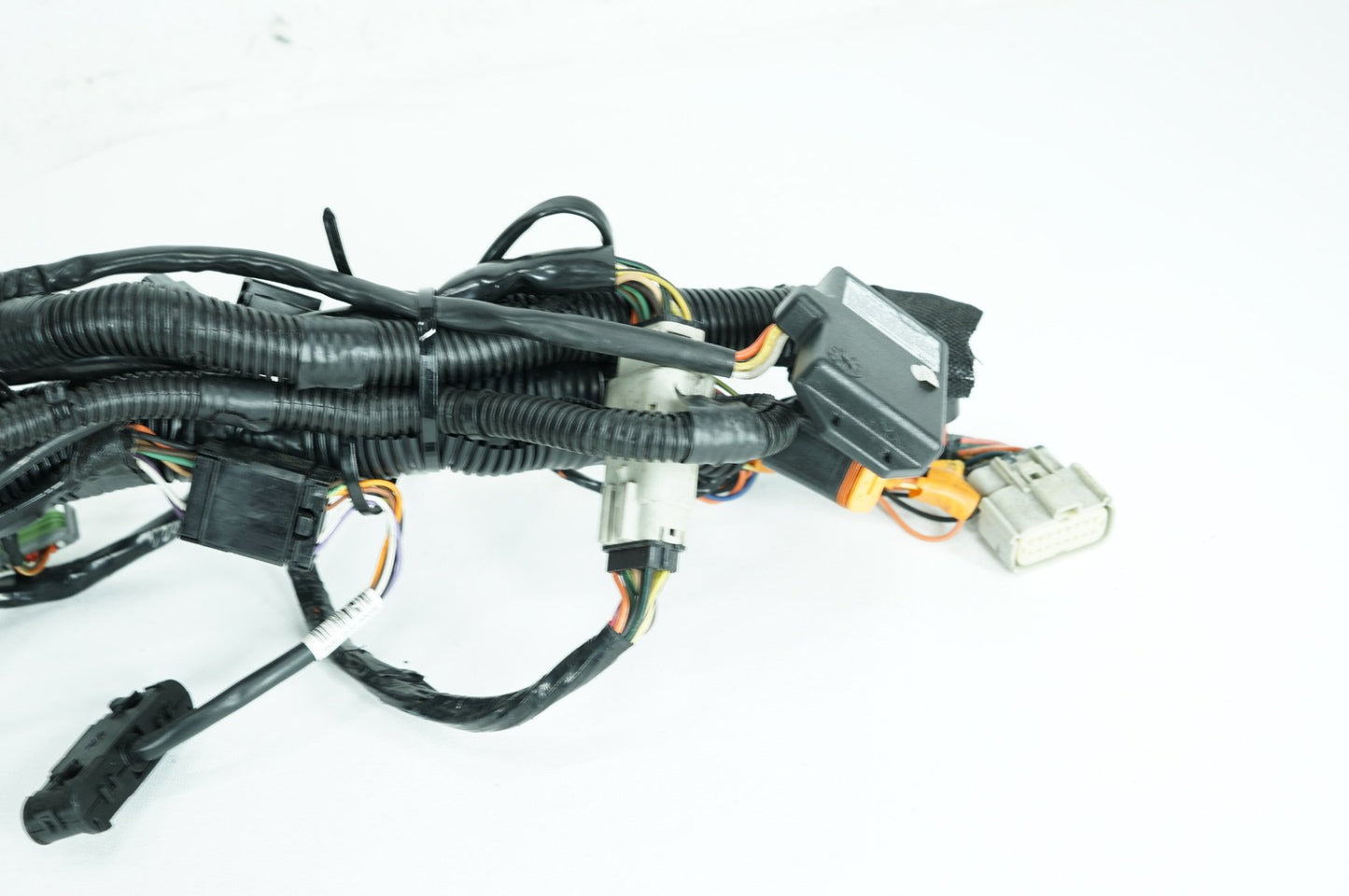 2007 - 2011 Harley-Davidson Touring Electra Ultra Front Sub Wiring Harness Loom Interconnect 70232-08