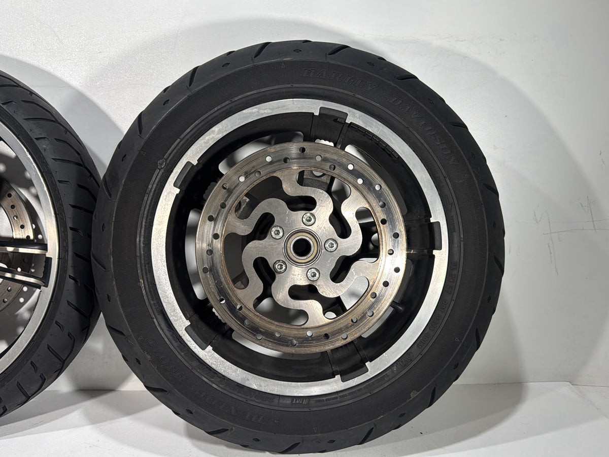 2017 Harley Road Glide Touring Front Rear Wheel Rim Tire 130/60 180/65 16" 19"