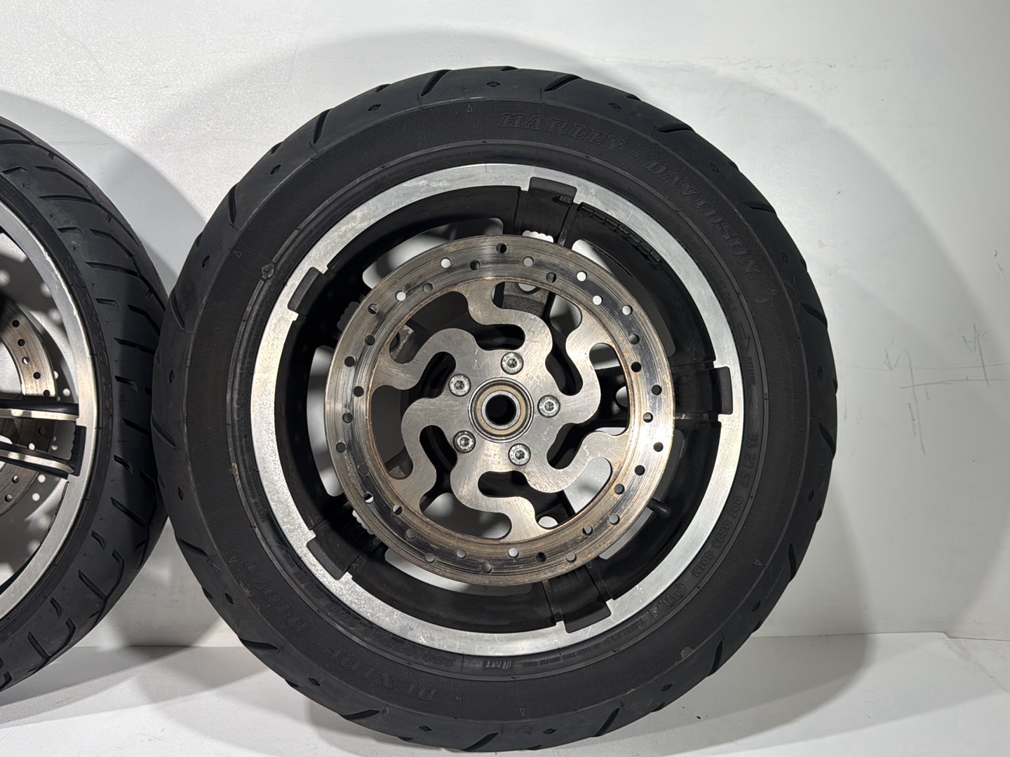 2017 Harley Road Glide Touring FLTRXS OEM Front & Rear Wheel Rim Tire