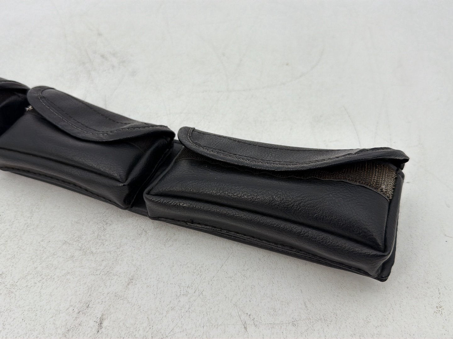 1984 - 1998 Harley-Davidson Touring Electra Glide Classic Front Onboard Tool Bag Leather Storage 58900-98B