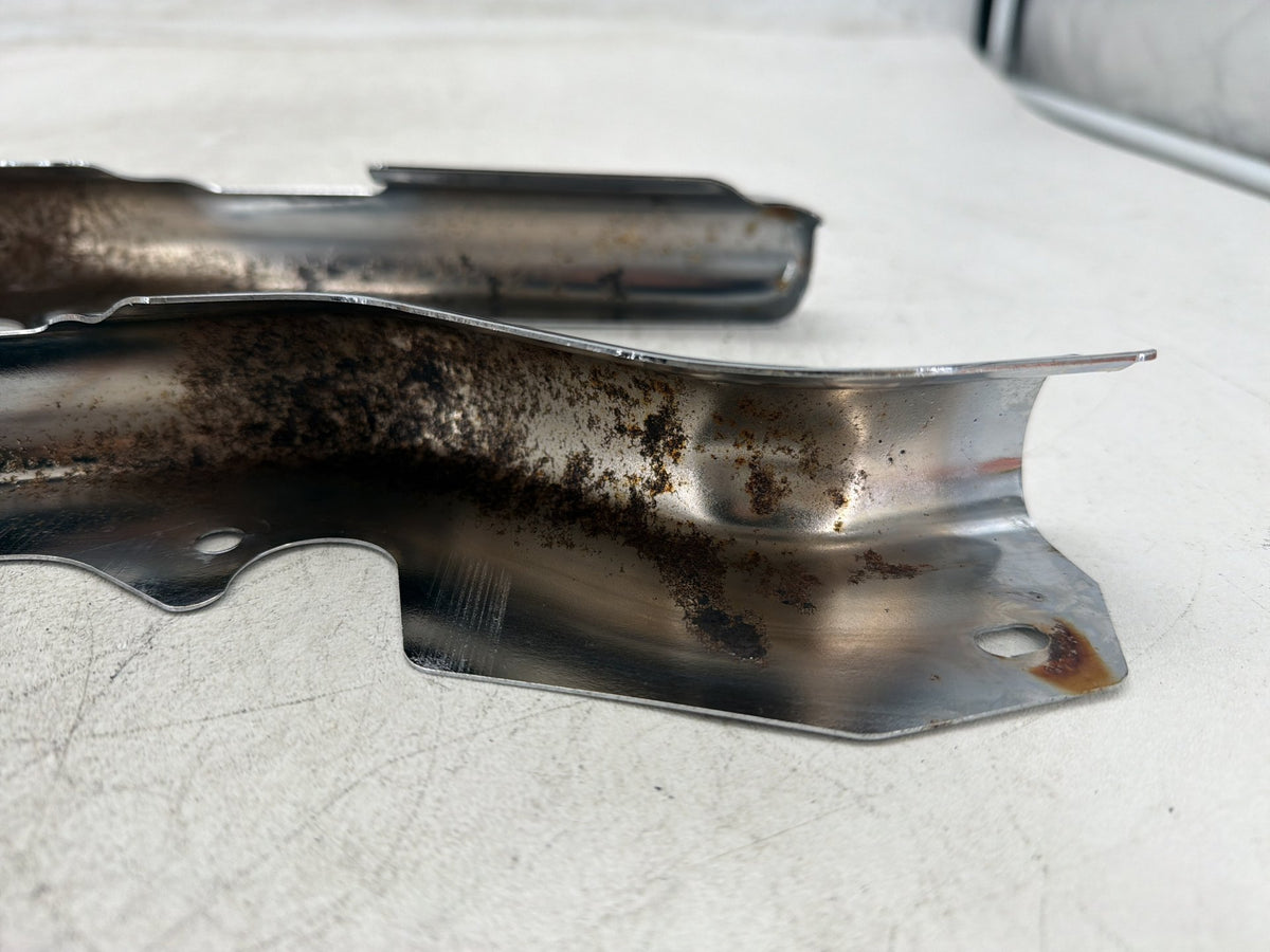 2004 Harley Electra Glide Touring Ultra OEM Rear Left Right Fender Struts Bracket