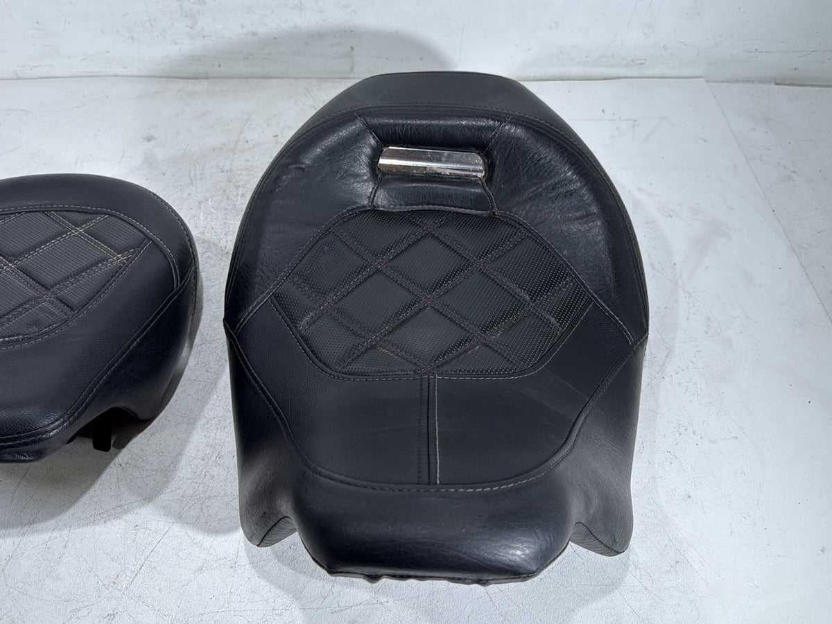 2011 Harley Road Glide Touring FLTRX Passenger Rider Driver Seat Saddle Pillion
