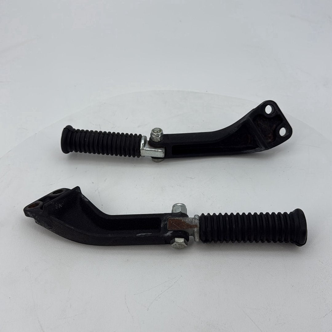 2007 - 2012 Harley-Davidson Dyna Super Glide Passenger Left & Right Foot Pegs 49224-06A