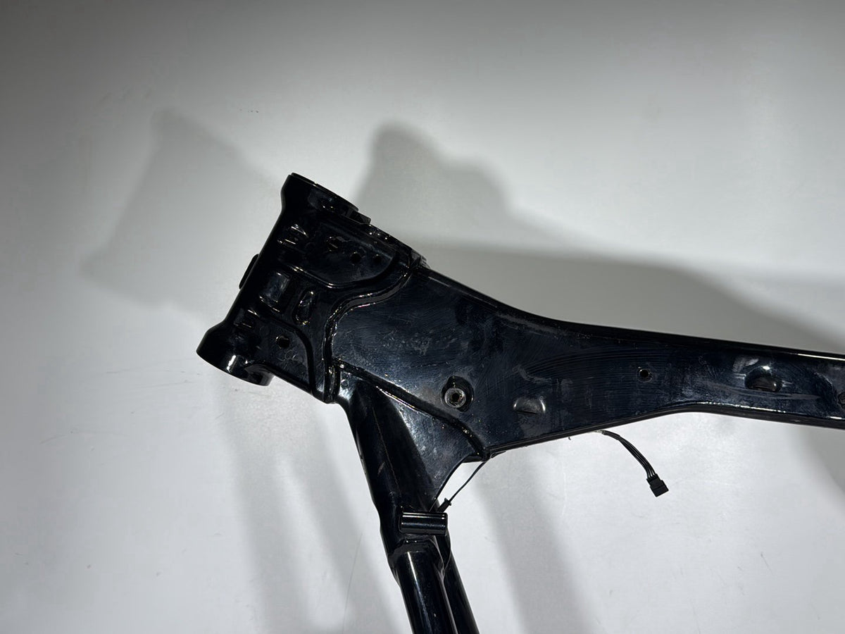 2014 Harley Touring FLHTCU Electra Glide Ultra OEM Body Main Frame Chassis SLVG