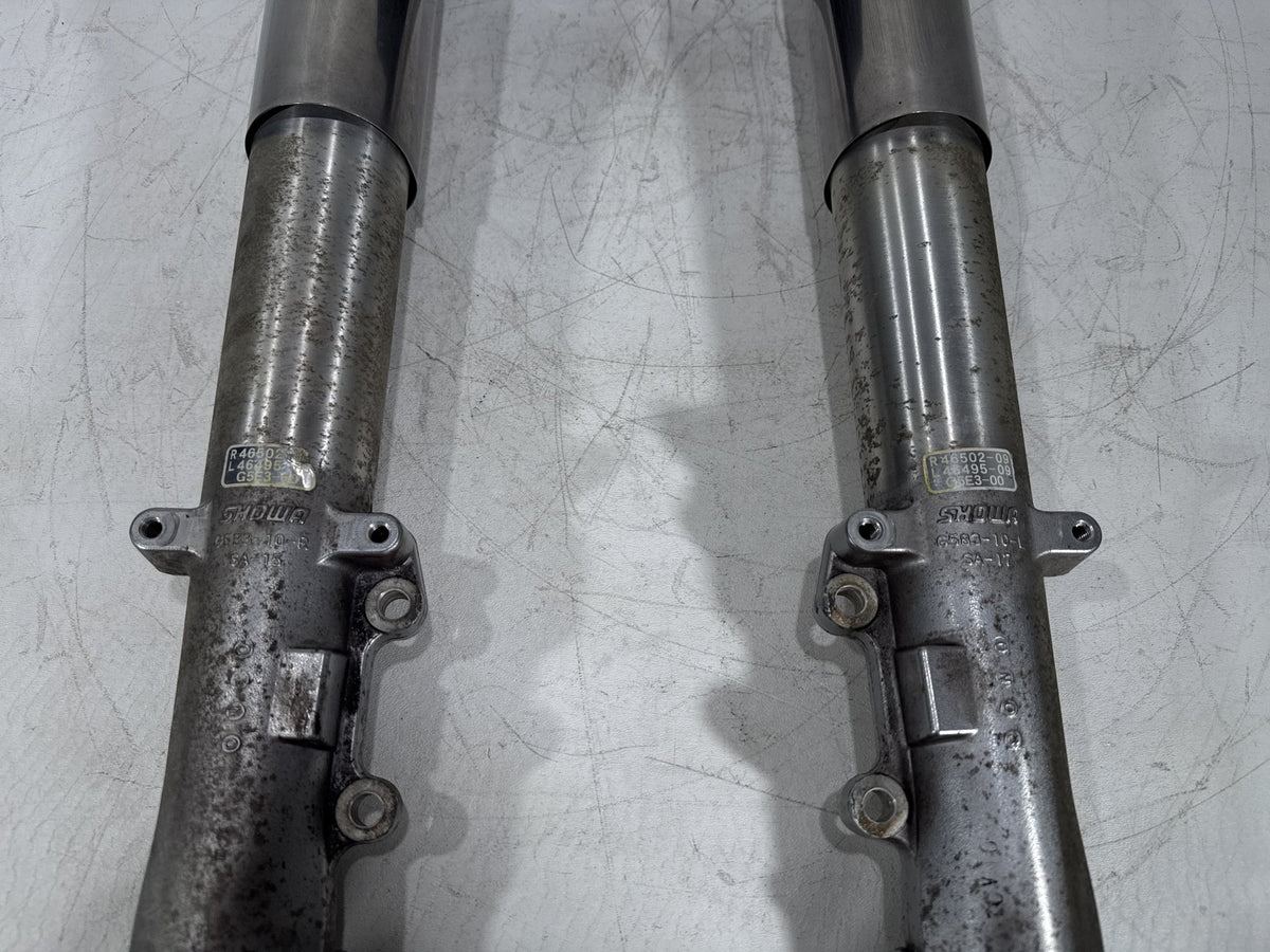 2011 Harley Street Glide Touring Front Triple Tree Set & LH RH Fork Legs Sliders