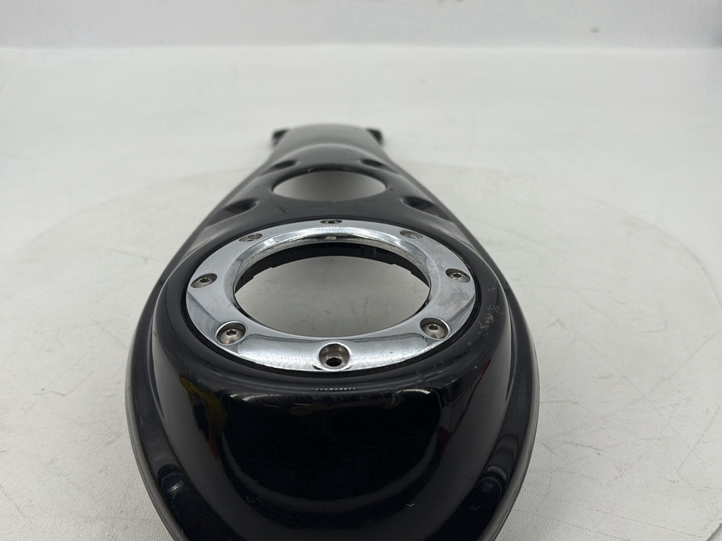 2007 - 2012 Harley-Davidson Dyna Super Glide Fuel Gas Tank Dash Console NOKey 61693-05DH