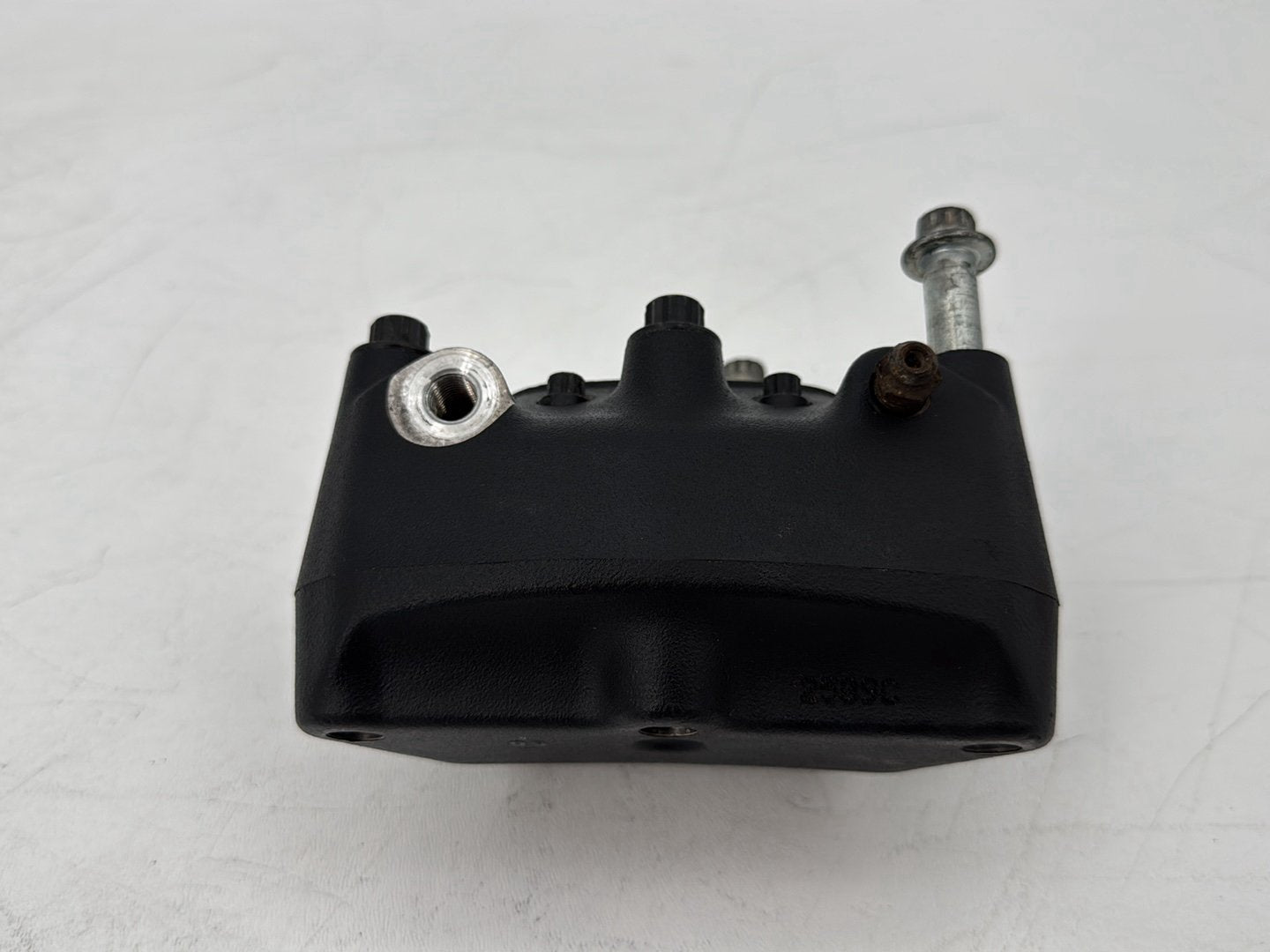 1999 - 2006 Harley-Davidson Touring Electra Glide Classic Front Left 1 Brake Caliper 44046-00D