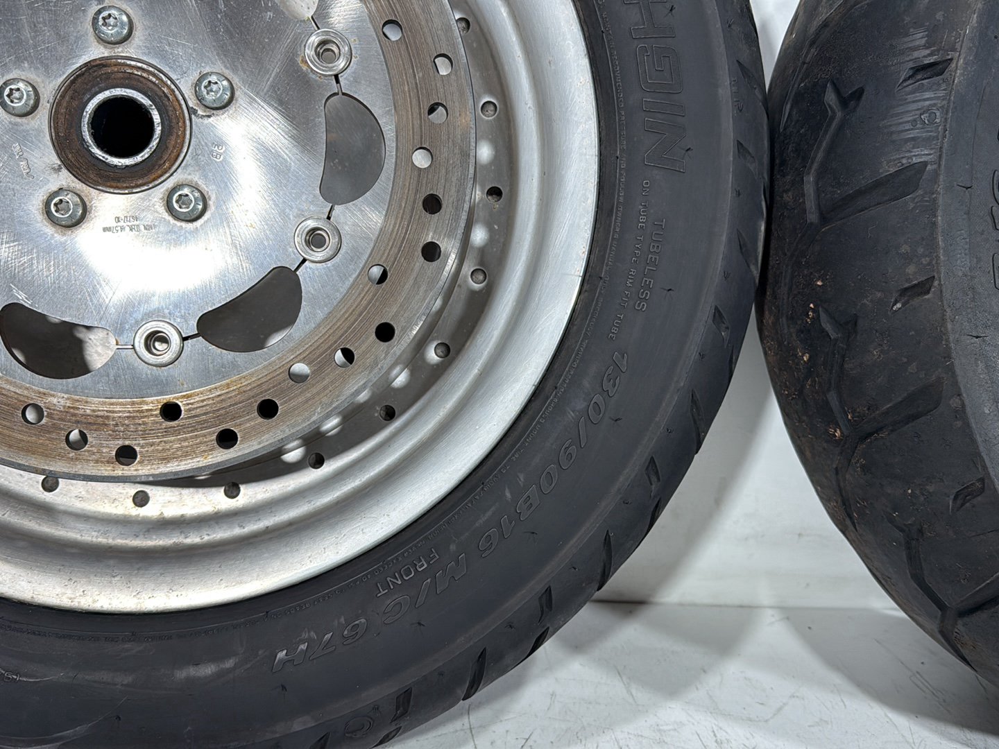 2012 Harley Dyna FXDF Fat Bob OEM Front & Rear Wheel Rim Tire