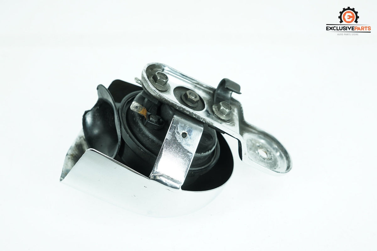 2000 Harley Softail FXSTD Deuce OEM Horn Signal Klaxon Chrome Cover