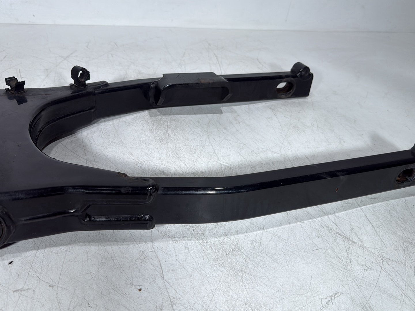 1999 - 2006 Harley-Davidson Touring Electra Glide Classic Rear Fork Swingarm Swing Arm 47427-99A