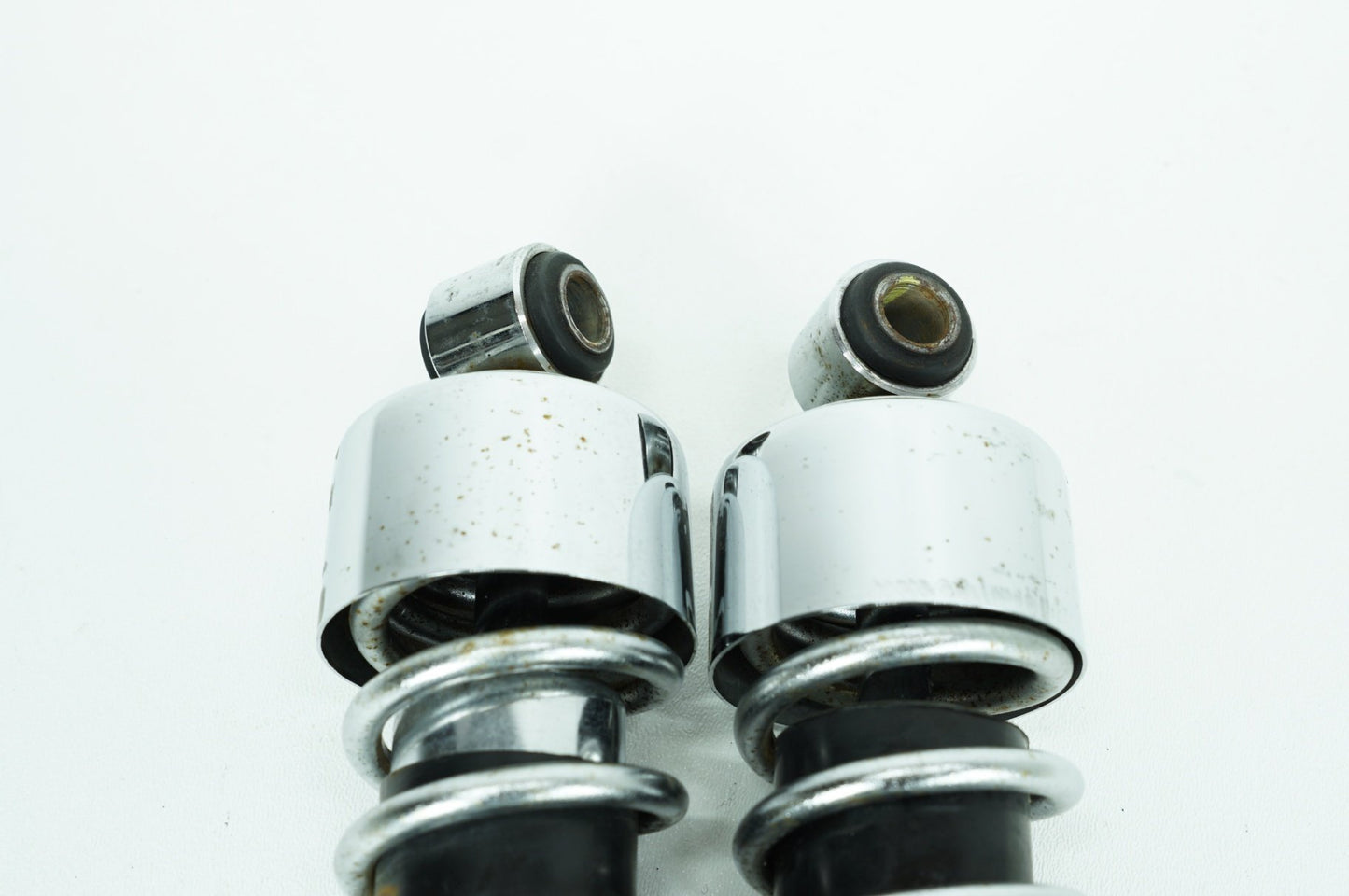 2004 - 2013 Harley-Davidson Sportster Low Rear Left Right Shock Absorbers 54568-04