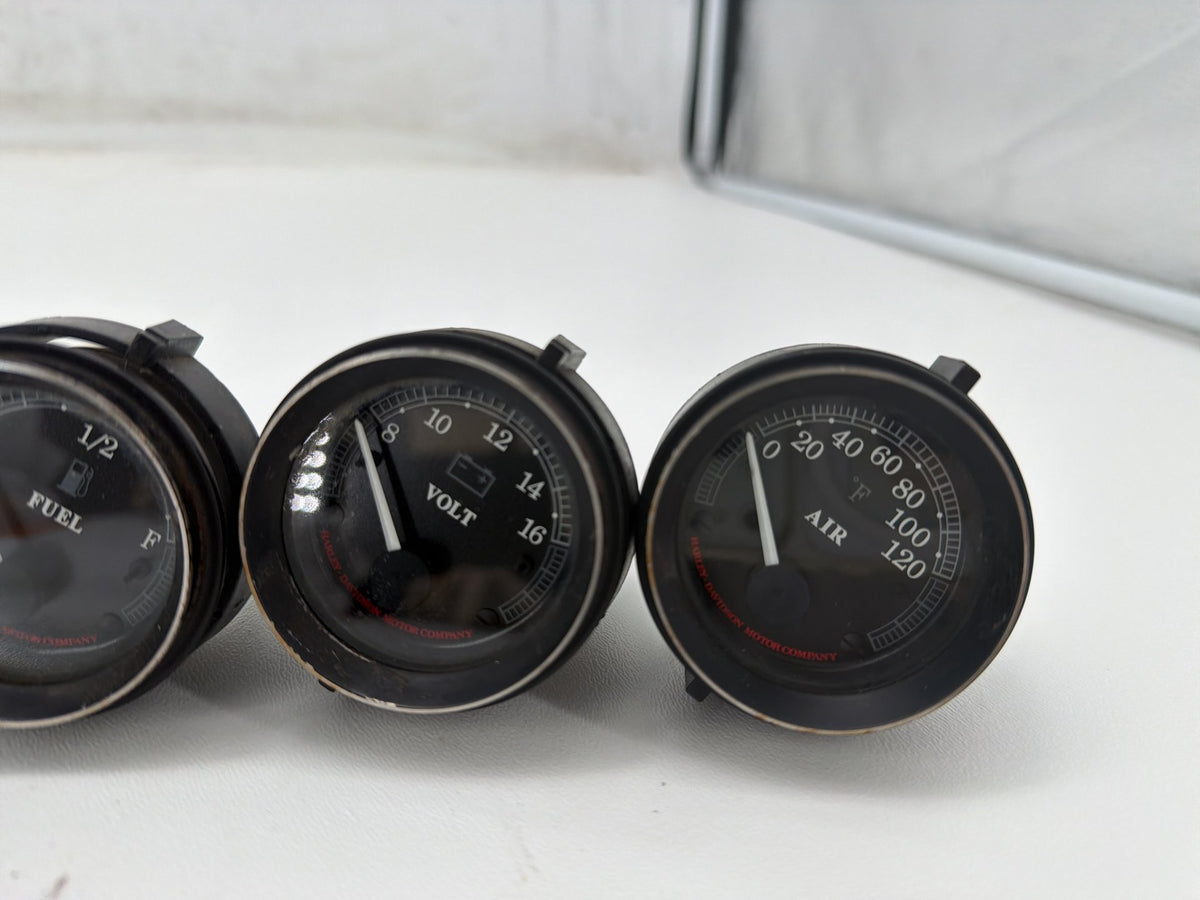 2006 Harley Electra Glide Touring Classic OEM Air Oil Volt Fuel Tacho Speedo Gauges
