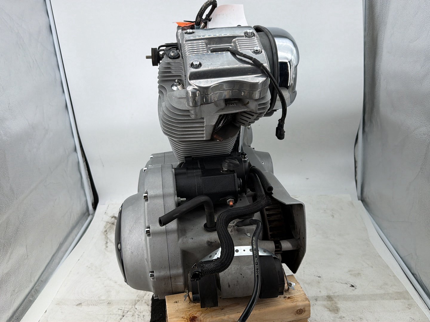 2004 - 2013 Harley-Davidson Sportster 883 Custom EFI 883 Engine Motor Transmission 19567-07