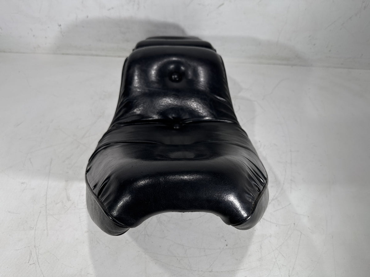 01 Harley Softail Standard FXST OEM Passenger Rider Driver Seat Saddle 52560-00