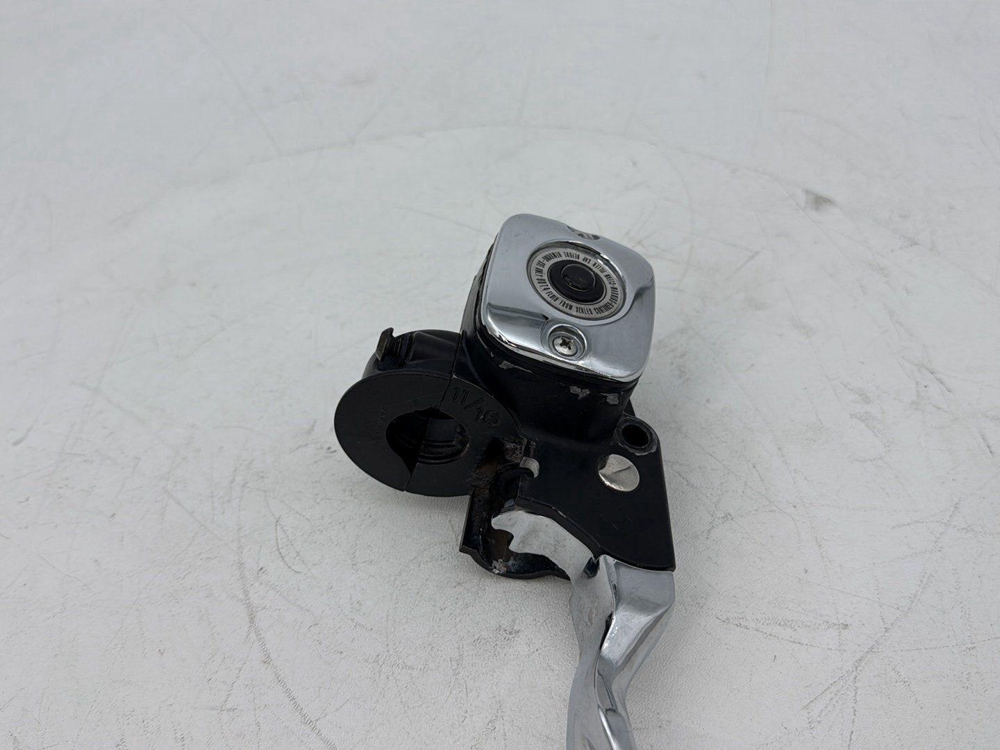 2007 - 2012 Harley-Davidson Touring Electra Glide Ultra Front Right Brake Lever Master Cylinder