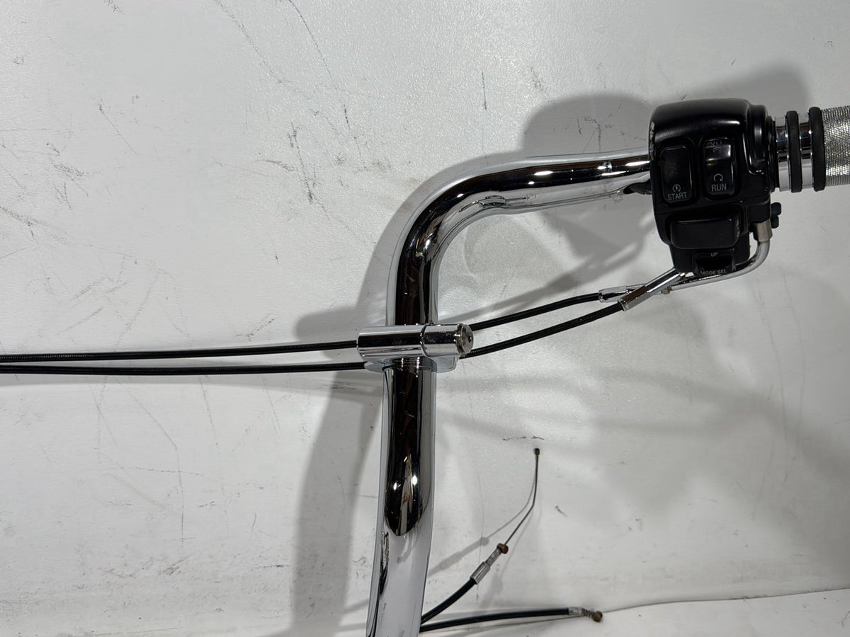 06 Harley Street Glide Touring FLHXI OEM Handlebars Left Right Switches Controls