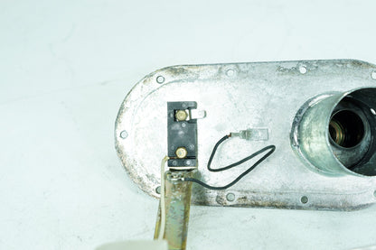 1984 - 1998 Harley-Davidson Touring Road Glide Fuel Petrol Gas Pump Top Plate Cover 75069-95