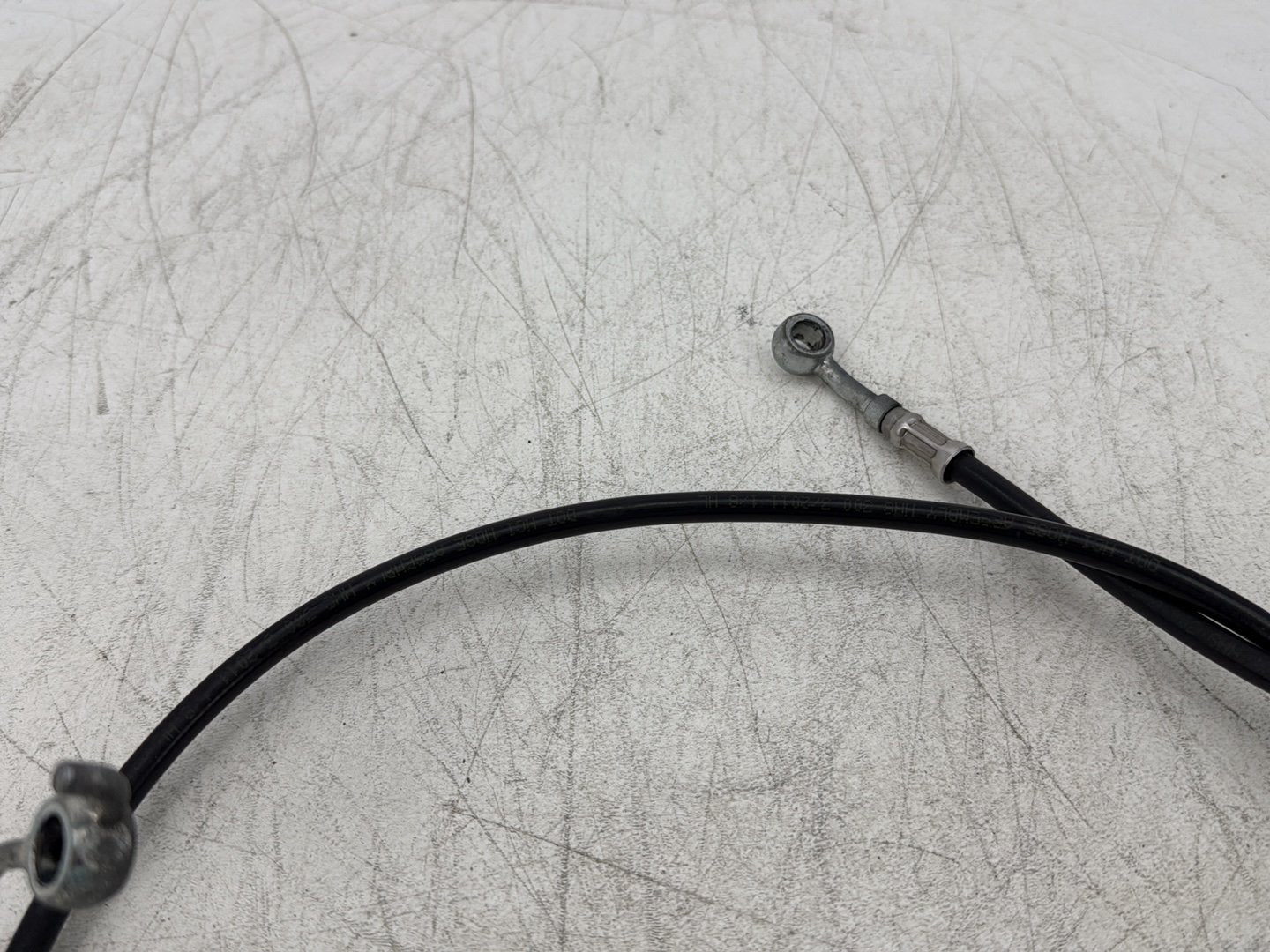 2011 Harley Street Glide Touring FLHX OEM Front Brake Hose Line Pipe ABS