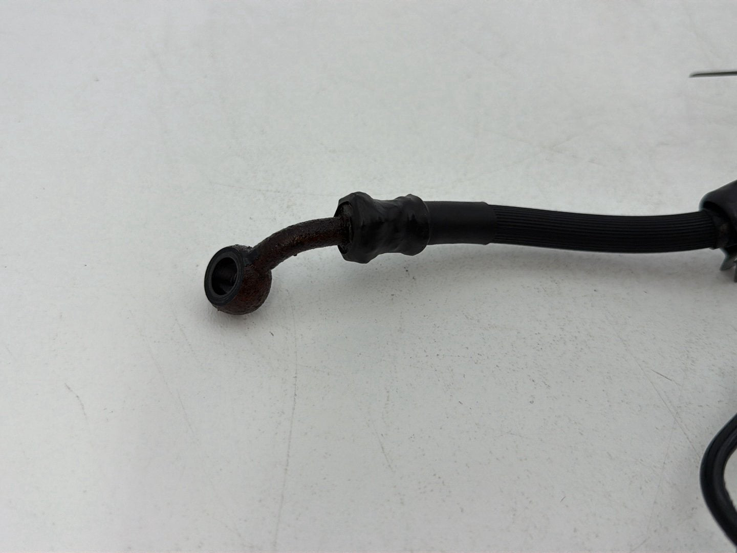 1984 - 1998 Harley-Davidson Touring Electra Glide Classic Rear Brake Hose Line Pipe