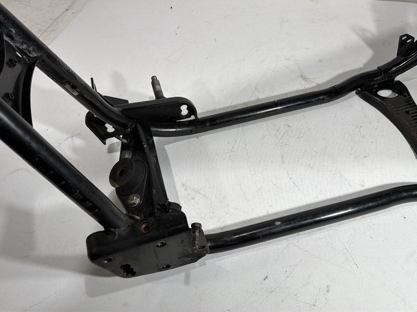 2000 Harley Electra Glide Touring Ultra FLHTCUI OEM Body Main Frame Chassis SLVG