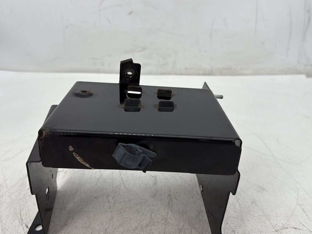 2005 Harley Electra Glide Touring Ultra FLHTCUI OEM Lower Battery Tray Stay Box Cover Panel