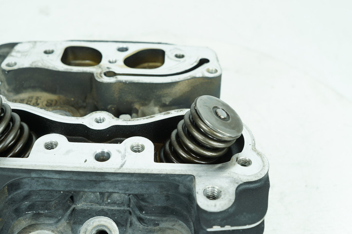 1999 - 2006 Harley-Davidson Touring Road King Classic Front Twin Cam Engine Cylinder Head 16723-99