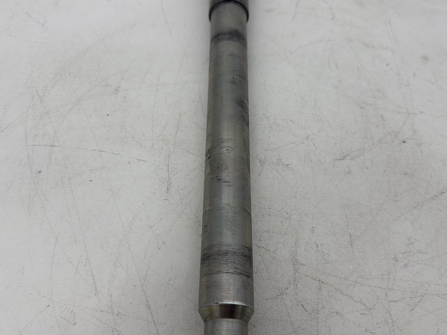 2008 Harley Touring FLHTCU Electra Glide Ultra OEM Front Wheel Axle Bolt Shaft