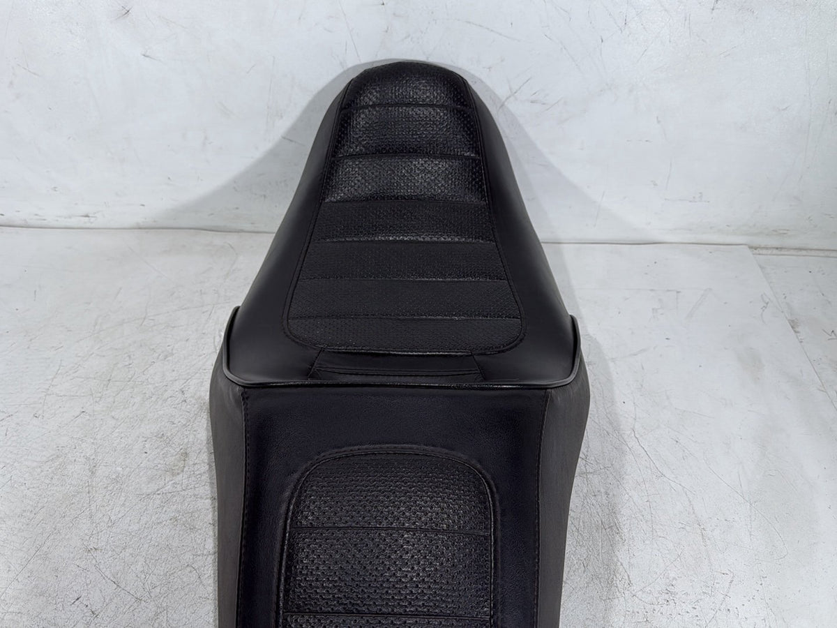 2014 Harley Dyna Low Rider FXDL OEM Passenger Rider Driver Seat Saddle