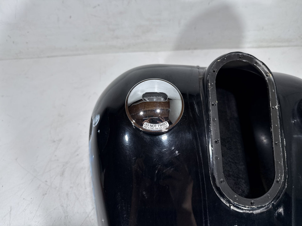 2006 Harley Road King Touring Custom OEM Fuel Gas Tank Gasoline Reservoir