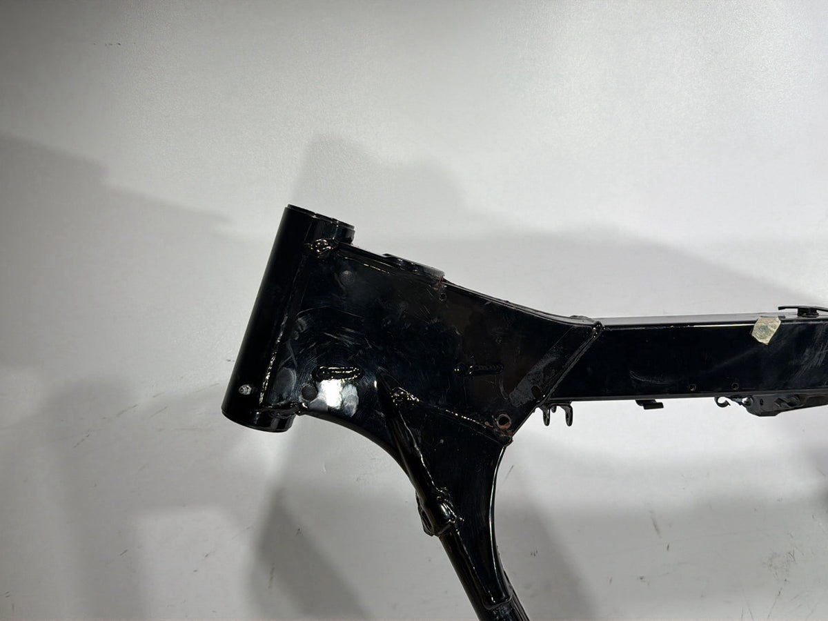 1997 Harley Road King Touring FLHRI OEM Body Main Frame Chassis 47900-97A SLVG