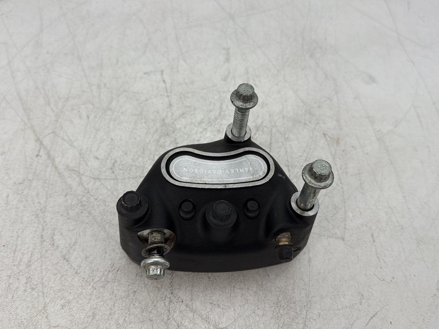 2005 Harley Electra Glide Touring Ultra FLHTCUI OEM Front Left 1 Brake Caliper