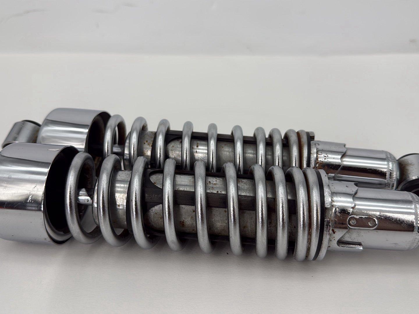2014 Harley Sportster XL883L 883 SuperLow OEM Rear Left Right Shock Absorbers