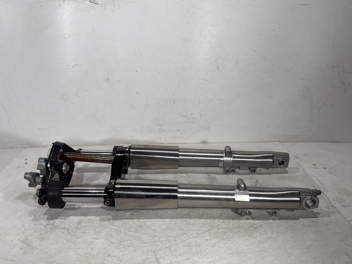 07 Harley Street Glide Touring OEM Front Triple Tree Set LH RH Fork Legs Sliders