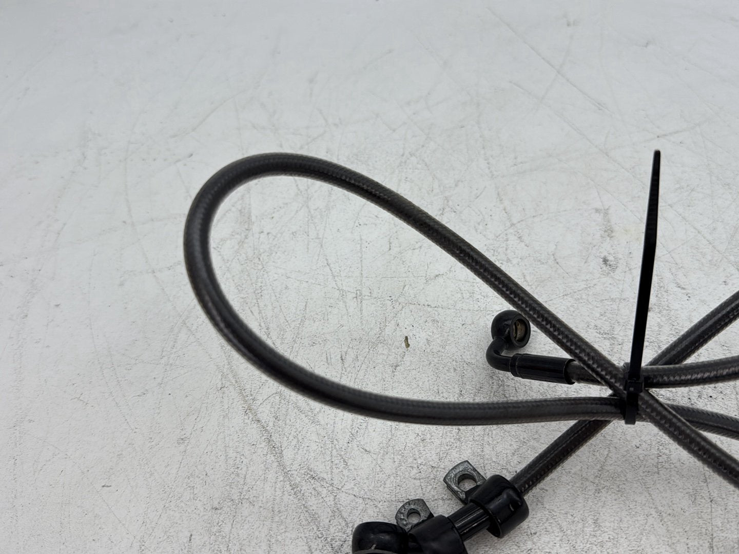 1998 Harley Softail Custom FXSTC OEM Front Brake Hose Line Pipe