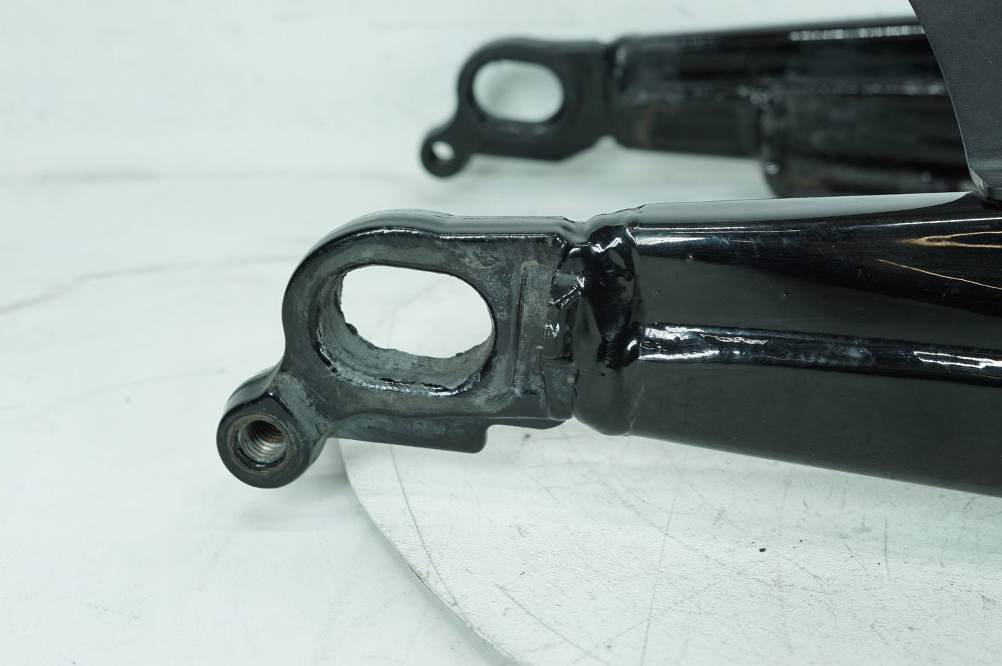 2007 - 2012 Harley-Davidson Touring Electra Glide Ultra Rear Fork Swingarm Swing Arm 47549-09