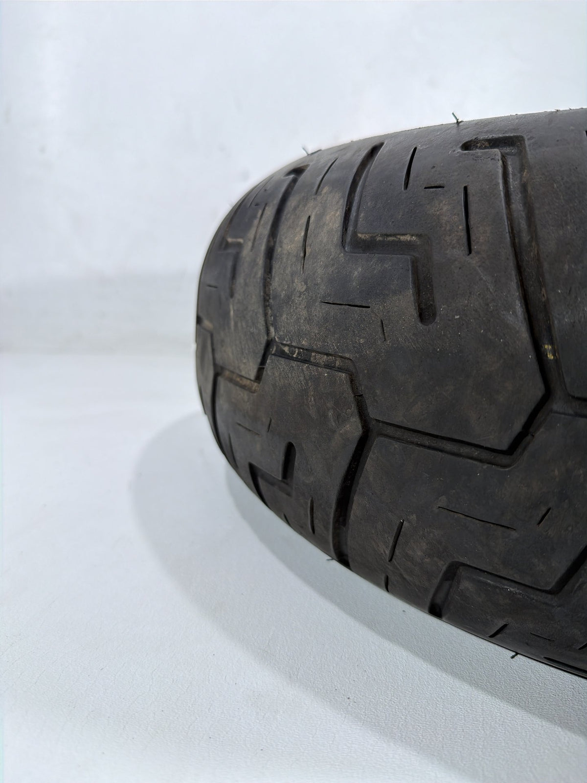 2008 Harley Softail Custom FXSTC OEM Rear Wheel Rim Tire 200/55R17 78V 17"