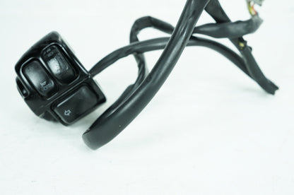 2000 - 2006 Harley-Davidson Softail Fat Boy Left Turn Signal Headlight Switches Controls 71685-06A