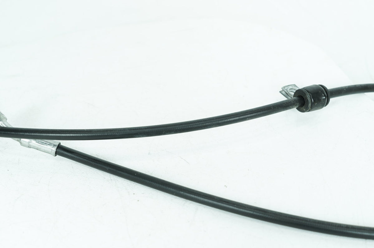 2012 Harley Dyna FLD Switchback OEM Front Brake Hose Line Pipe NON-abs