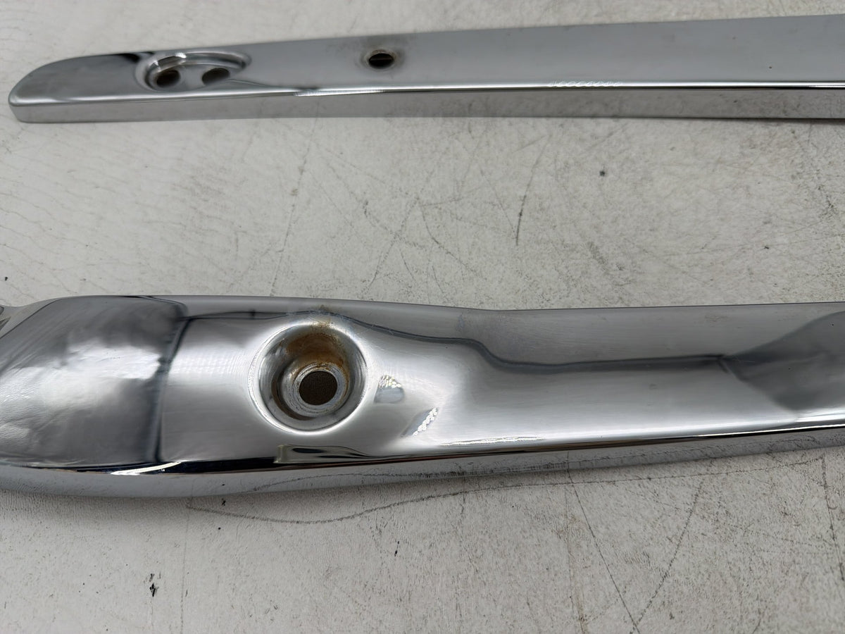 2012 Harley Dyna Fat Bob FXDF 103 OEM Rear Left Right Fender Struts Bracket