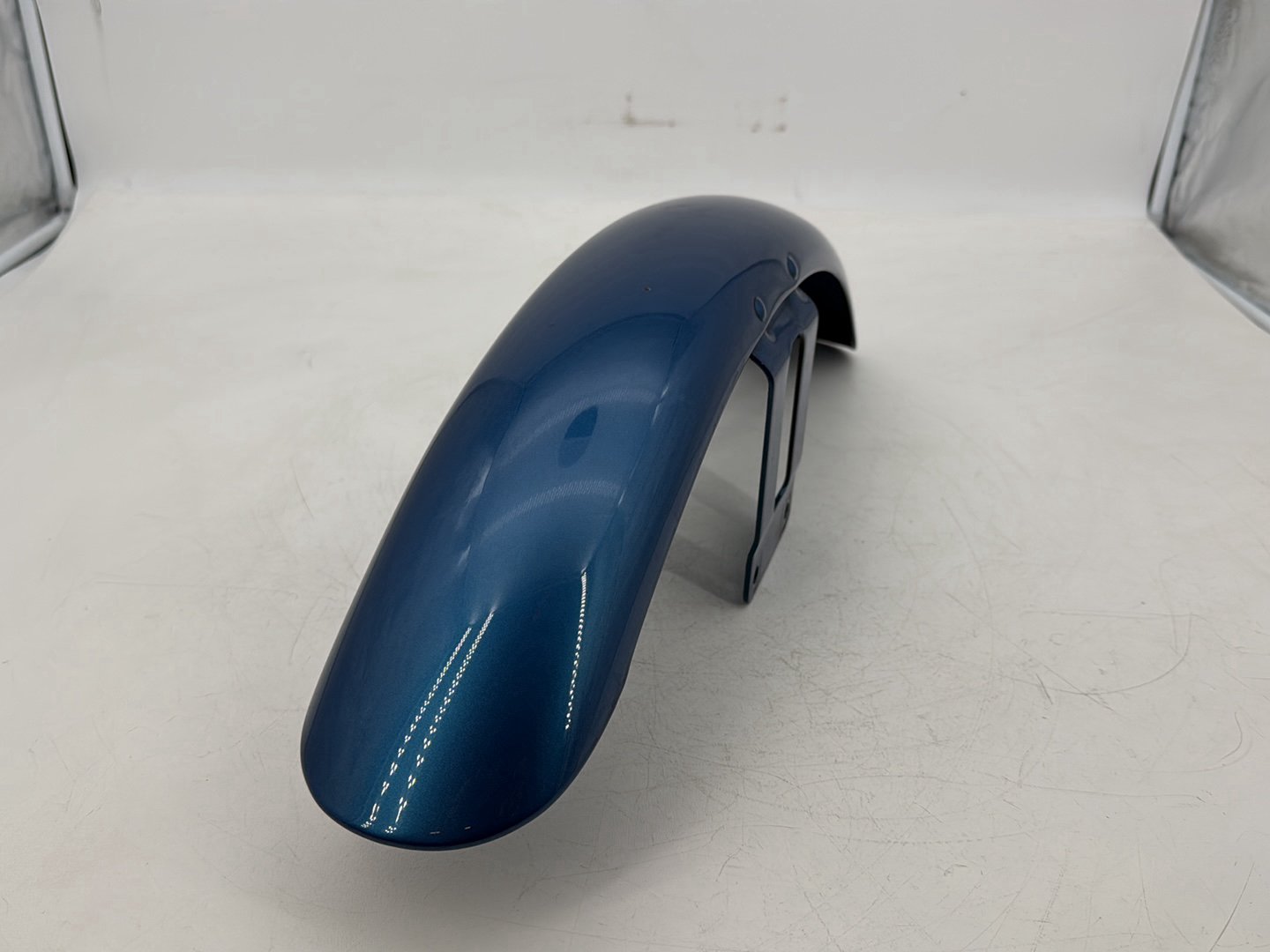1999 - 2006 Harley-Davidson Dyna Super Glide Front Wheel Fender Shell Panel  	58998-83E