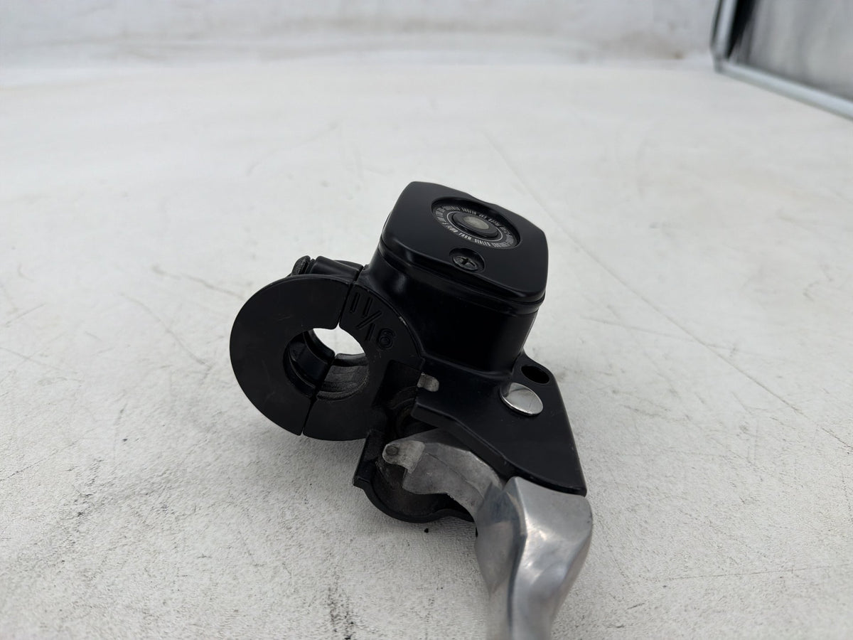 1998 Harley Electra Touring Ultra OEM Front Right Brake Lever Master Cylinder