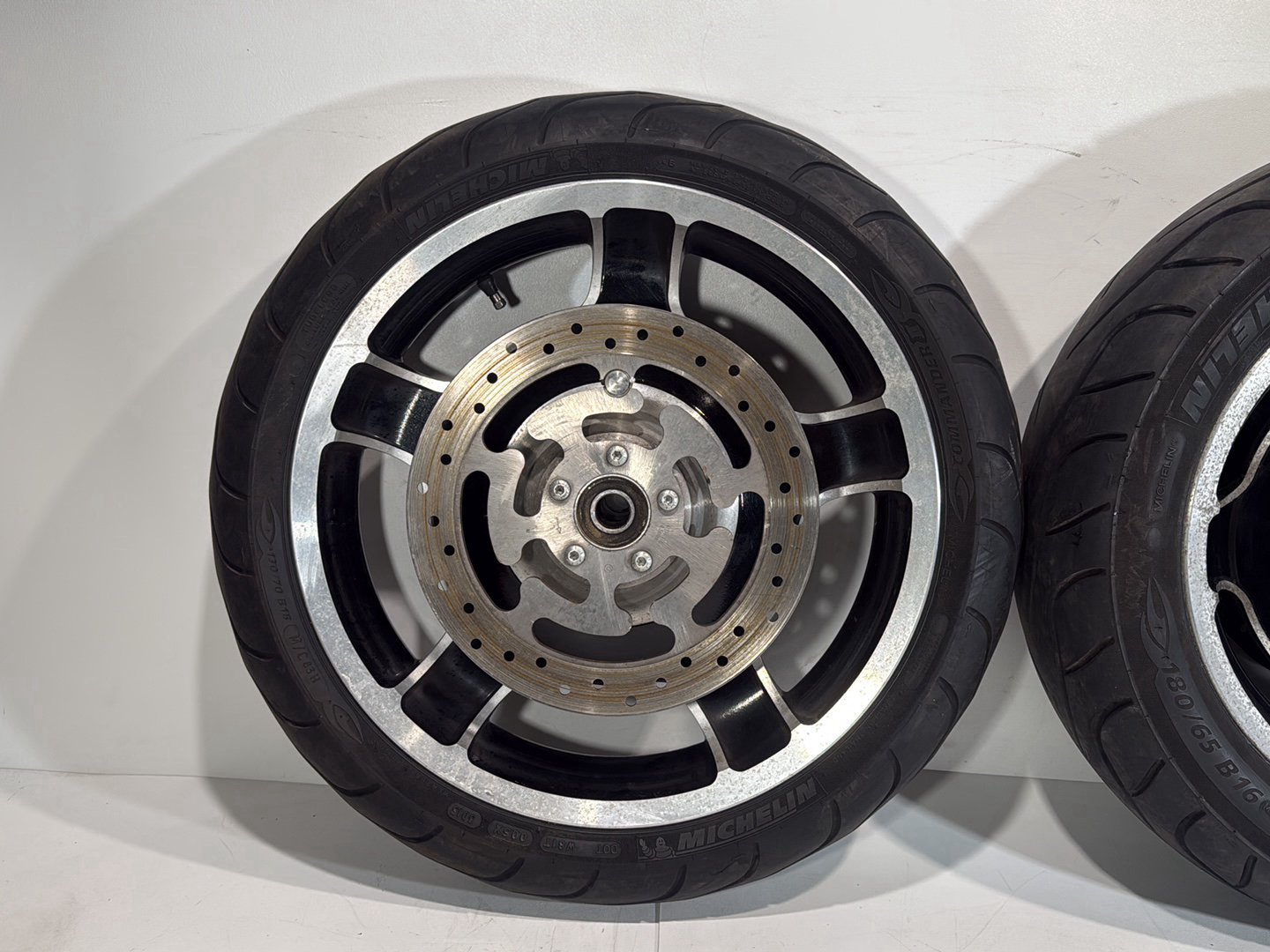 2008 - 2016 Harley-Davidson Touring Street Glide Front & Rear Wheel Rim Tire 41288-09
