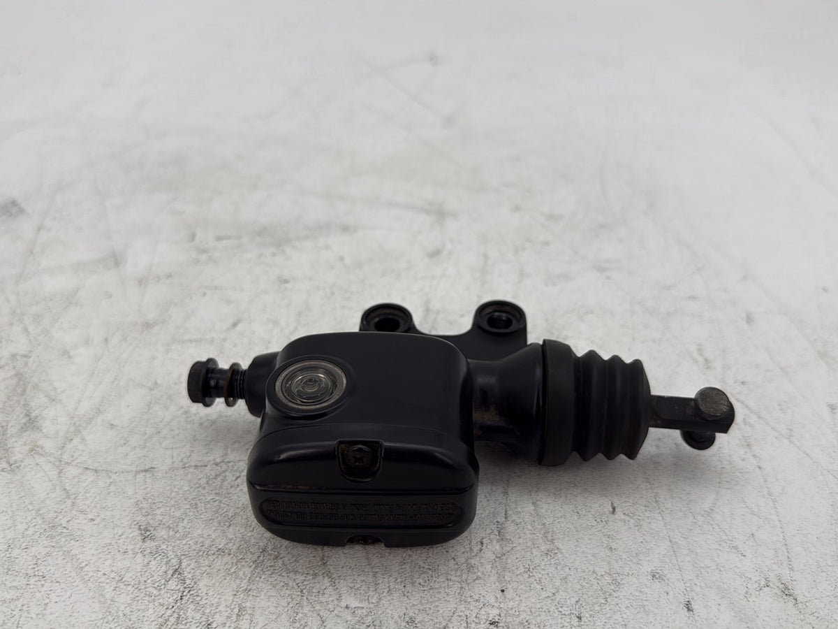 2018 Harley Electra Glide Touring Ultra OEM Rear Brake Master Cylinder Reservoir