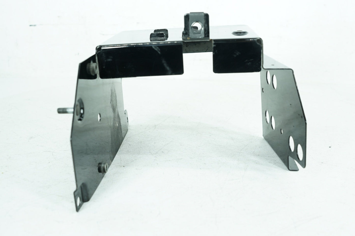 1999 - 2006 Harley-Davidson Touring Electra Glide Ultra Battery Tray Bracket Holder Carrier 66281-01